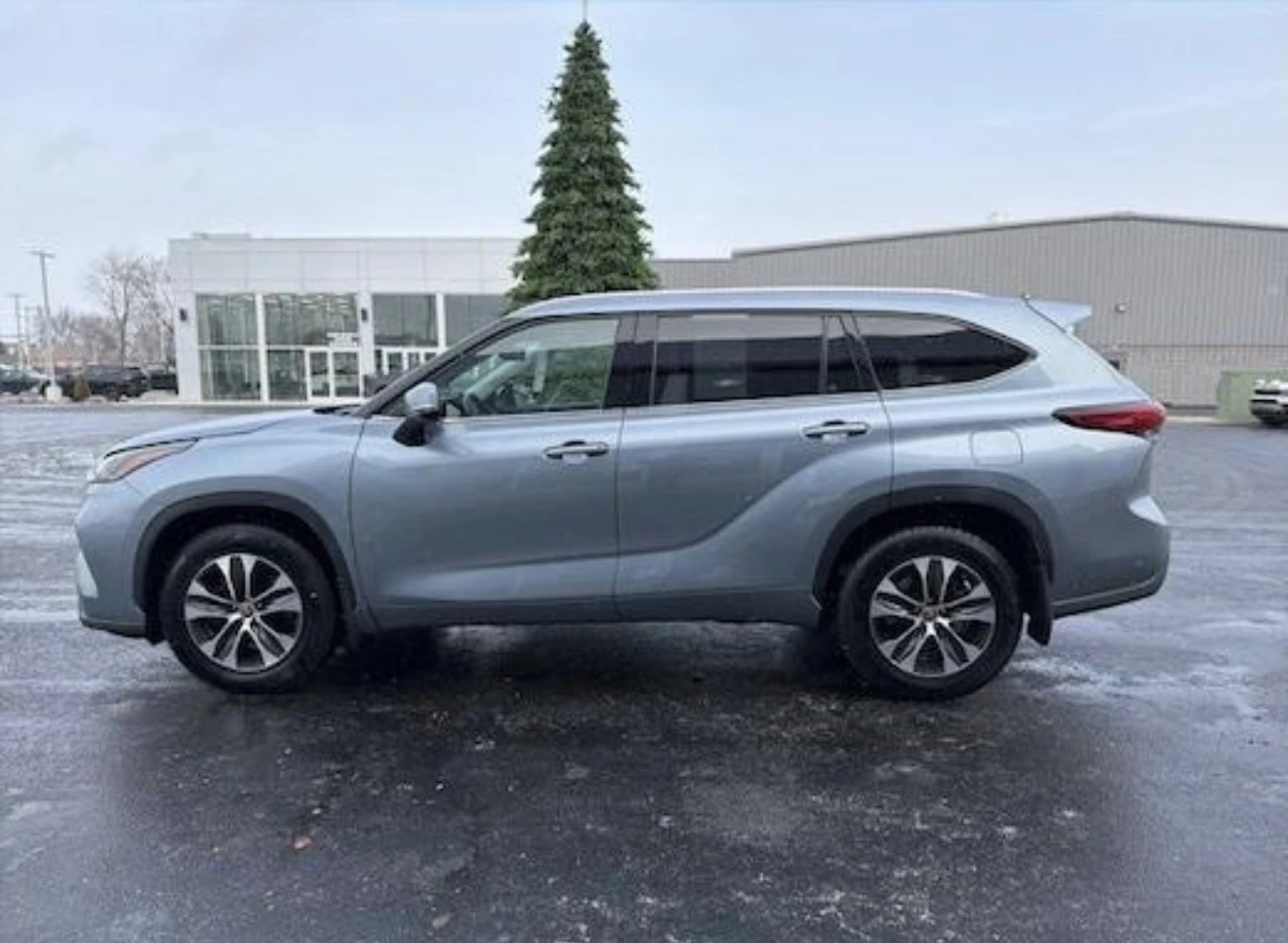Toyota Highlander, снимка 2 - Автомобили и джипове - 56018578