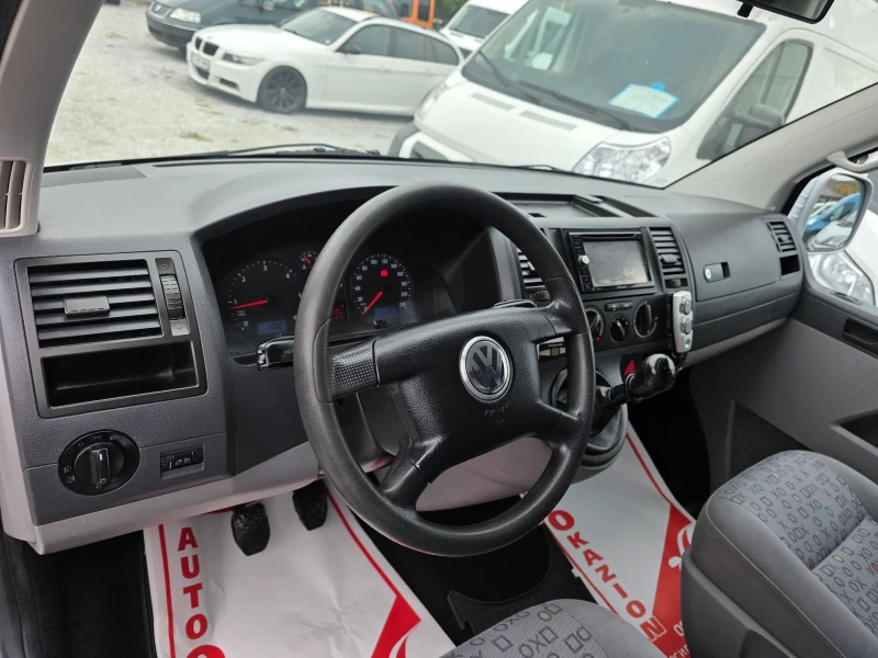 VW Transporter 2.5TDI , снимка 13 - Бусове и автобуси - 52054569