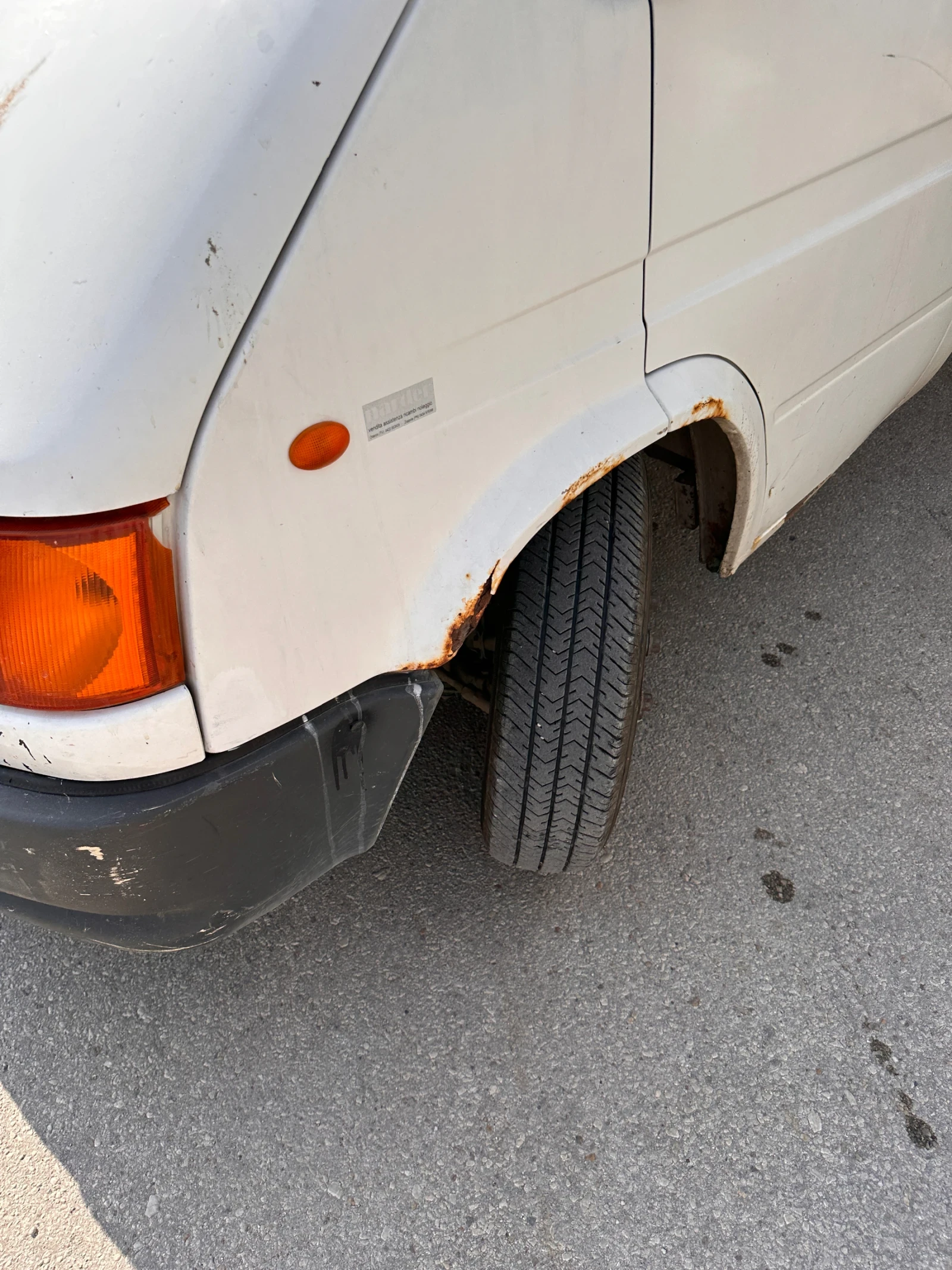 Ford Transit 2.5 TD - изображение 8