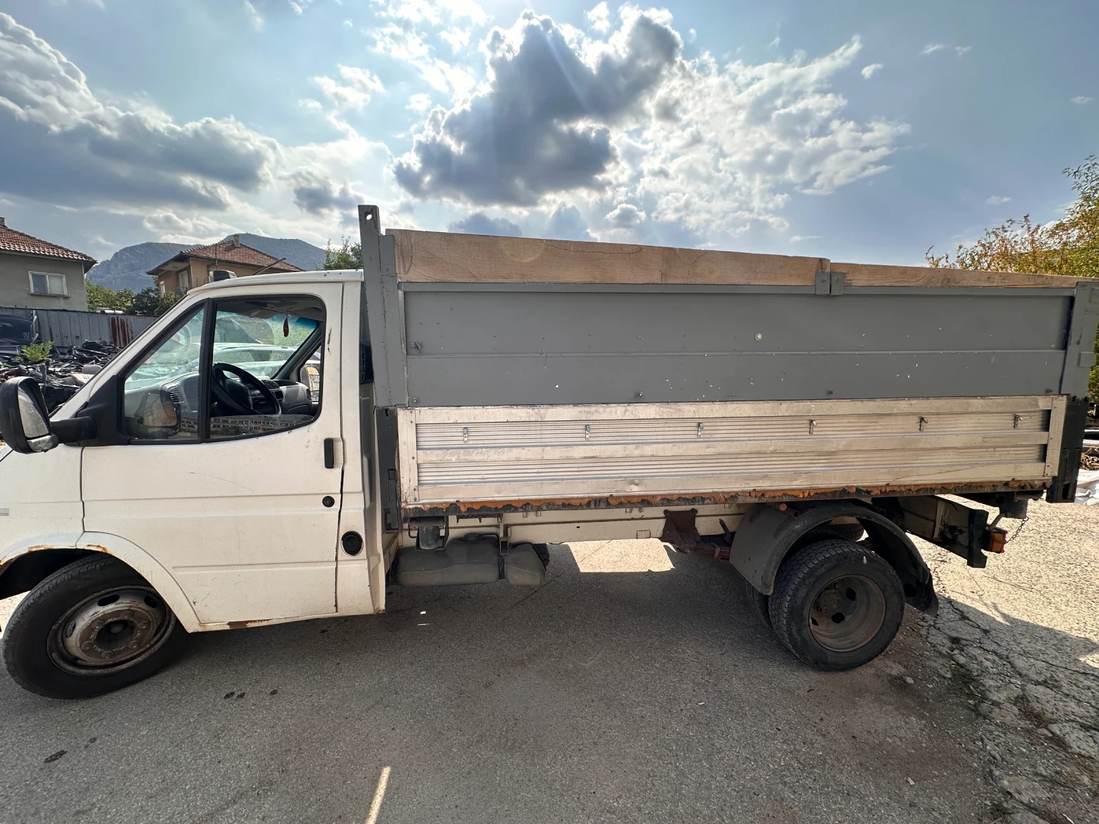 Ford Transit 2.5 TD - изображение 10