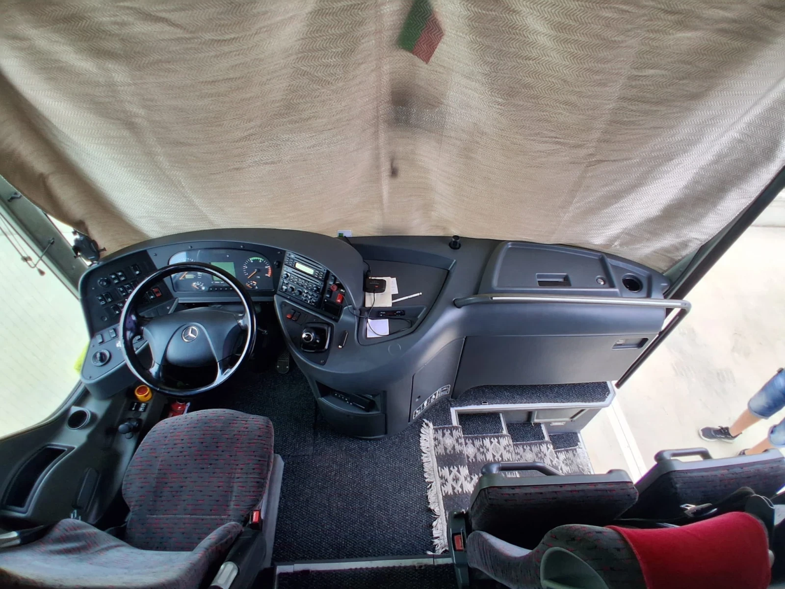 Mercedes-Benz Tourismo, снимка 7 - Бусове и автобуси - 55730319