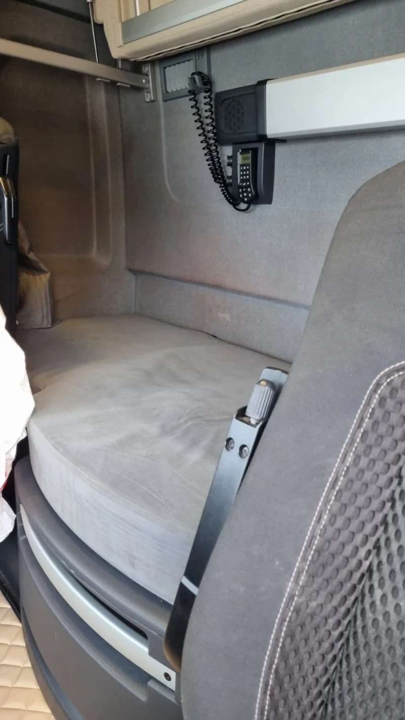 Renault T, снимка 6 - Камиони - 52073286