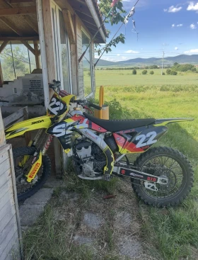 ����� �� �������� �� Suzuki Rmz