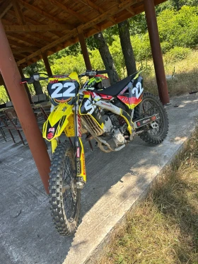 ����� �� �������� �� Suzuki Rmz