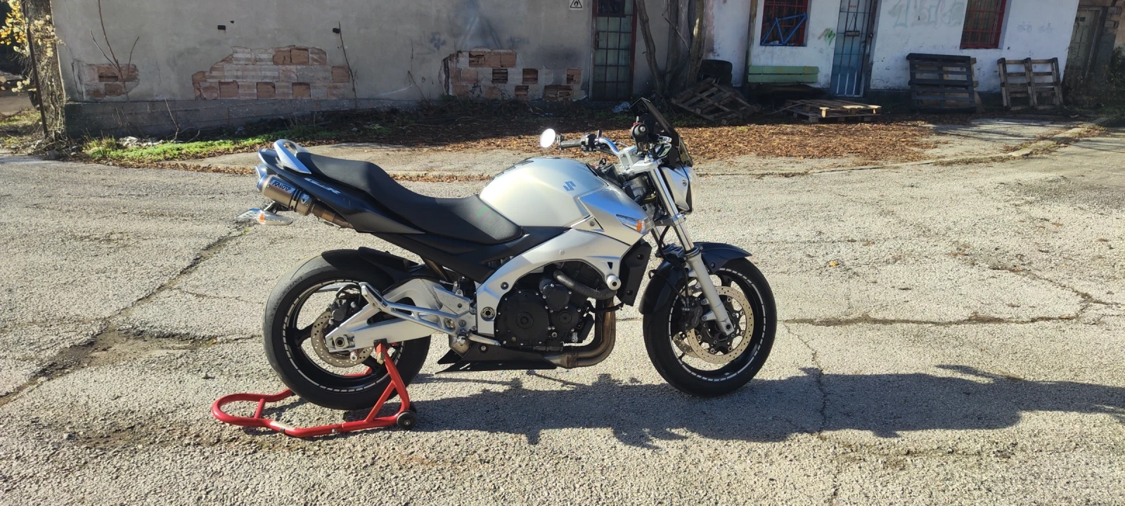 Suzuki Gsr  - изображение 8