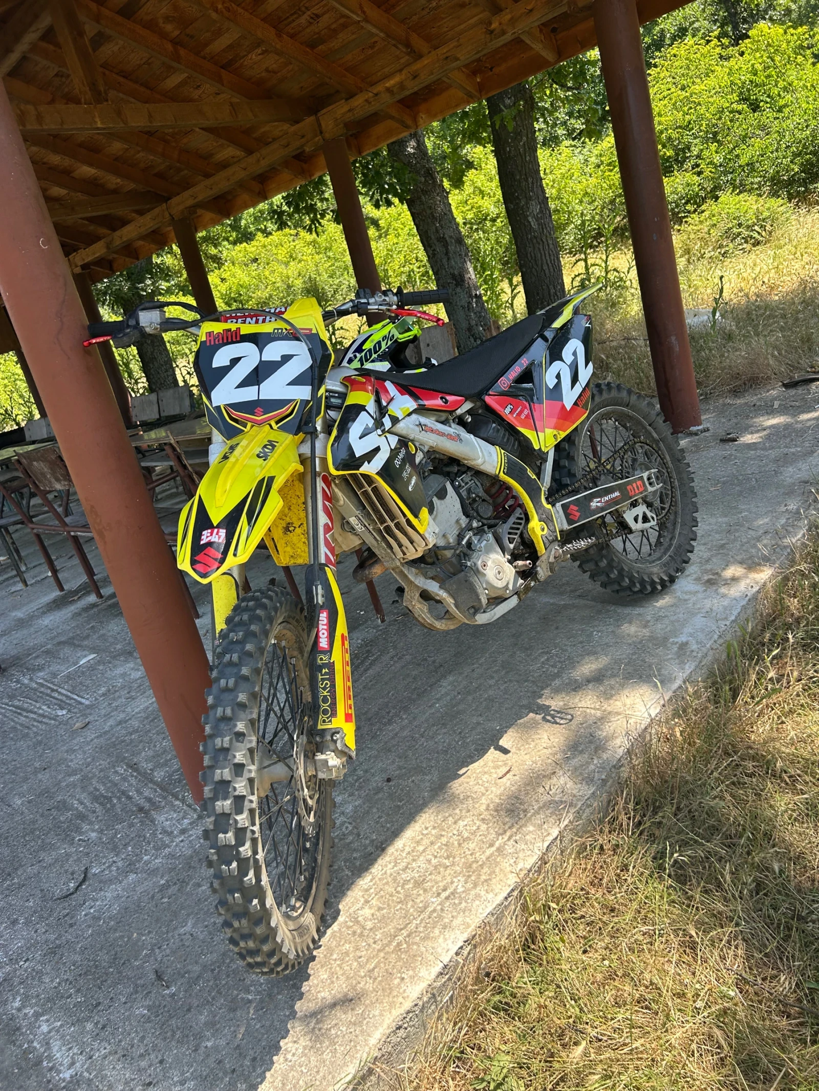 Suzuki Rmz
