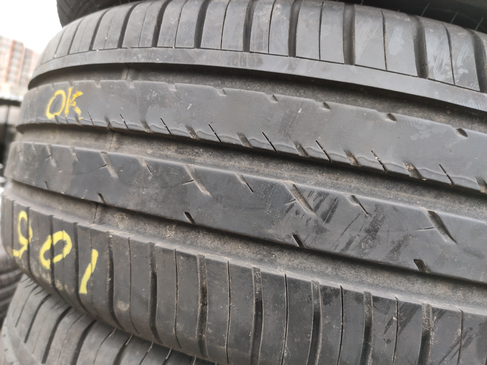 Гуми Летни 195/50R15, снимка 2 - Гуми и джанти - 54987347