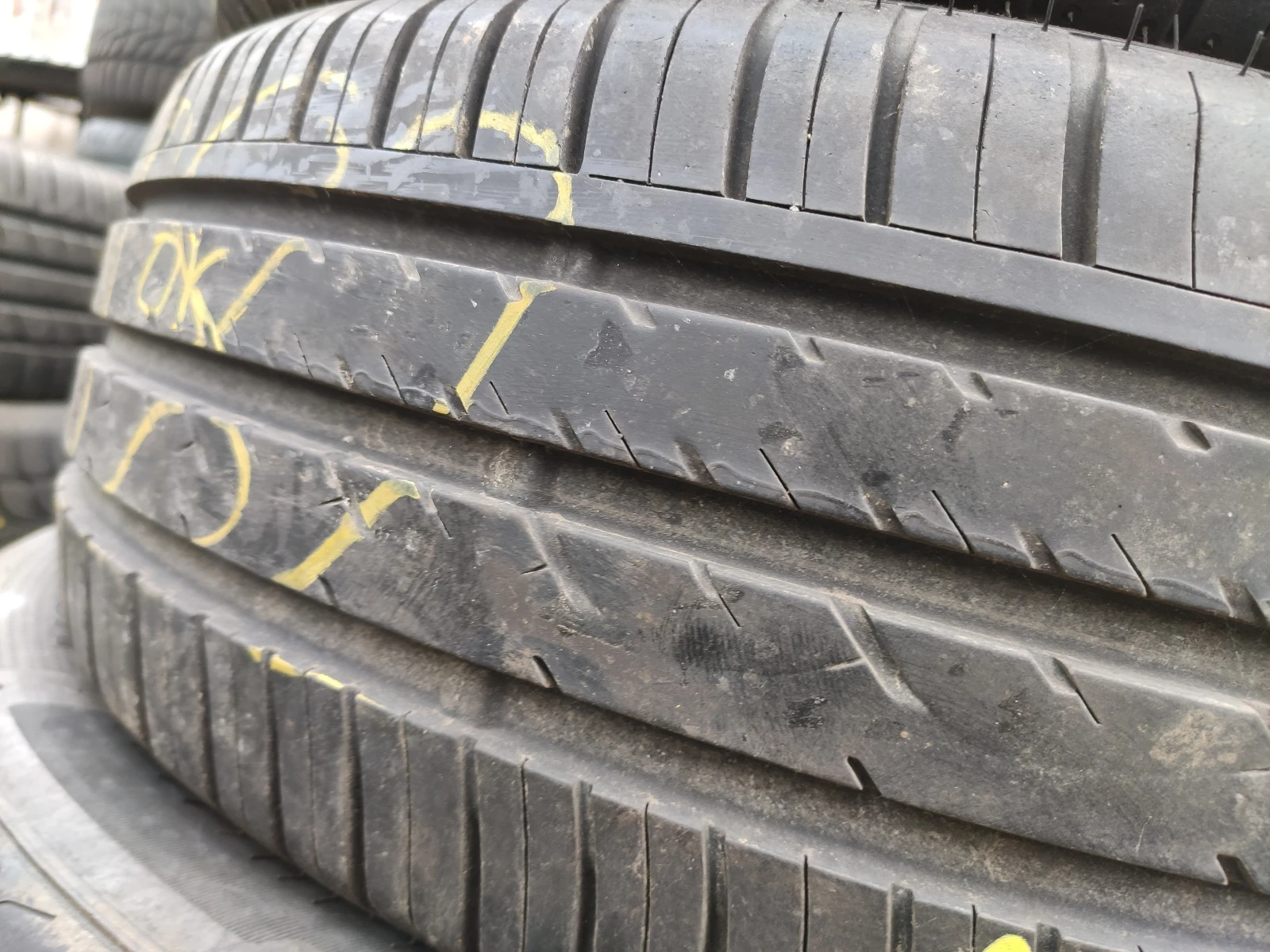 Гуми Летни 195/50R15, снимка 4 - Гуми и джанти - 54987347