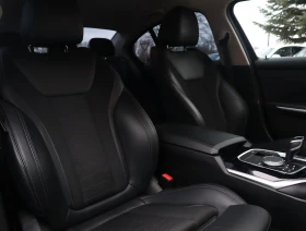 BMW 320 d/SportLine/Virtual/Подгрев/Амбиент/PDC/Active Gua, снимка 8