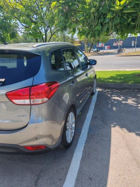 Kia Carens 1.7 CRDI, снимка 10