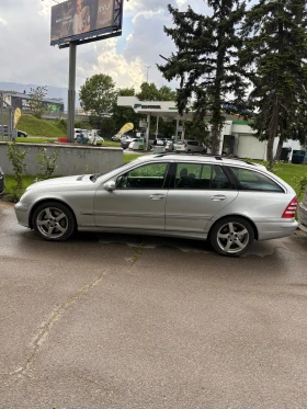 Mercedes-Benz C 320, снимка 2