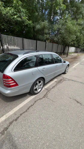 Mercedes-Benz C 320, снимка 5
