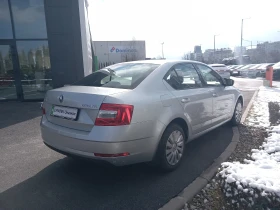 Skoda Octavia 1.6 TDI/ 5MT - 12780 € / 24995.51 лв. - 50310917 3