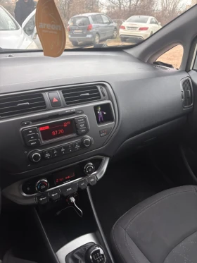Kia Rio - 4500 € / 8801.24 лв. - 86533803 12