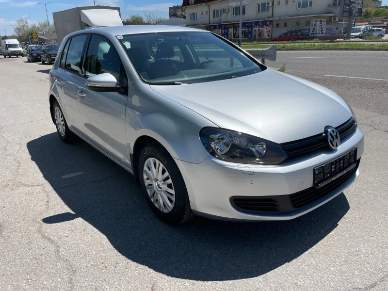 VW Golf 1.4 i, снимка 7 - Автомобили и джипове - 40529233