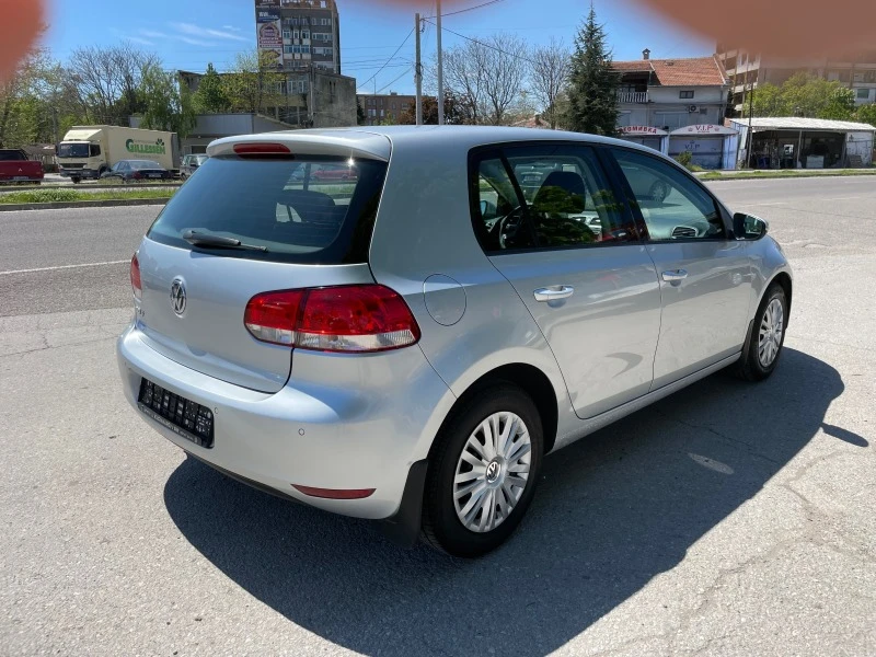 VW Golf 1.4 i, снимка 5 - Автомобили и джипове - 40529233