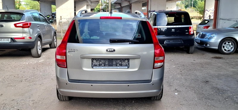 Kia Ceed 1, 4 118хил.км., снимка 6 - Автомобили и джипове - 46910577