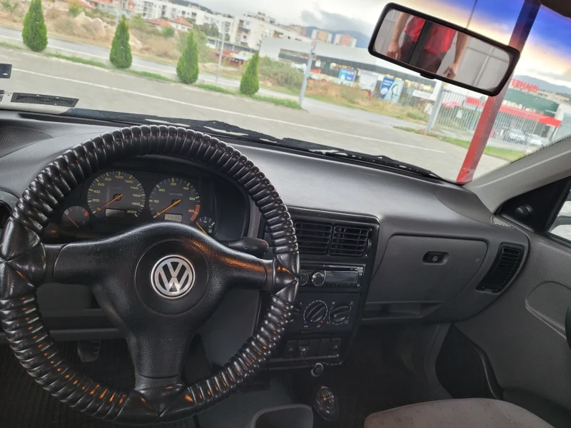 VW Caddy, снимка 7 - Автомобили и джипове - 47400038