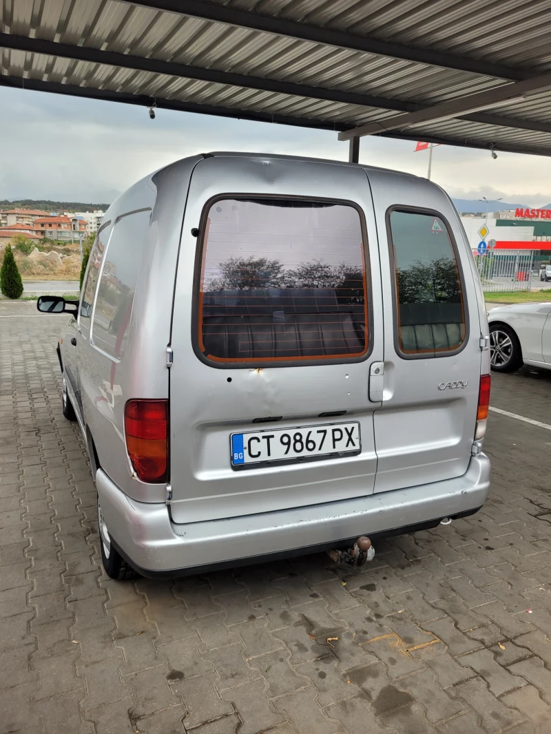 VW Caddy, снимка 5 - Автомобили и джипове - 47400038