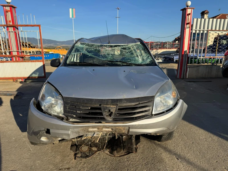 Dacia Sandero 1.2, снимка 2 - Автомобили и джипове - 47600083