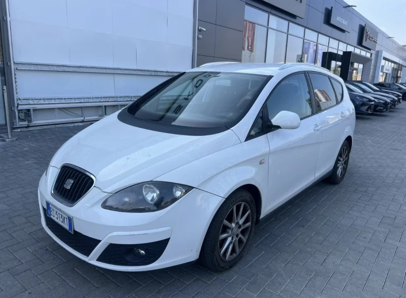 Seat Altea XL 1.6 TDI * DSG* EURO 5* , снимка 5 - Автомобили и джипове - 48279879