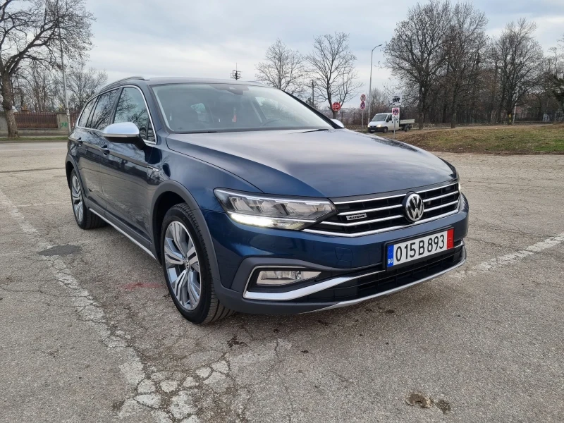 VW Alltrack BI TDI 4Motion Face 240кс Digital Full LED Distr , снимка 2 - Автомобили и джипове - 48375185