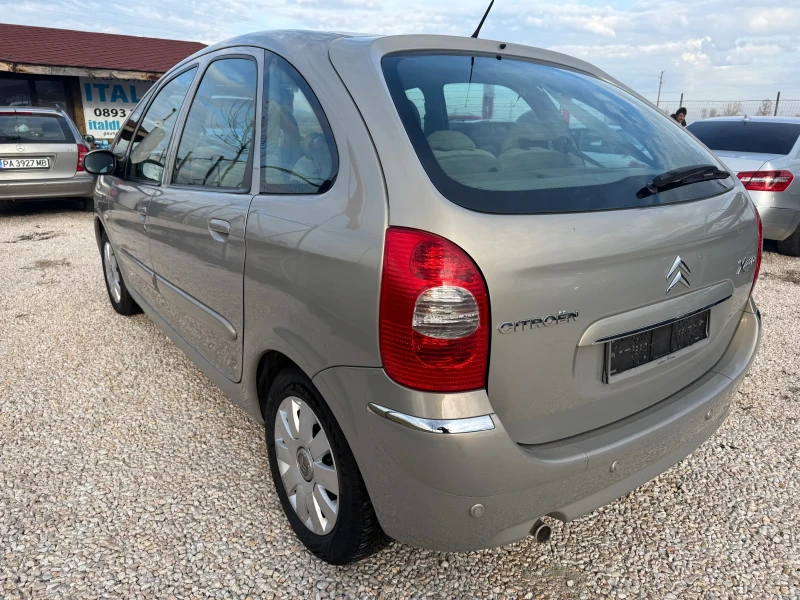 Citroen Xsara picasso 1.6i. 110к.с Автопилот! Парктроник!, снимка 7 - Автомобили и джипове - 48883057