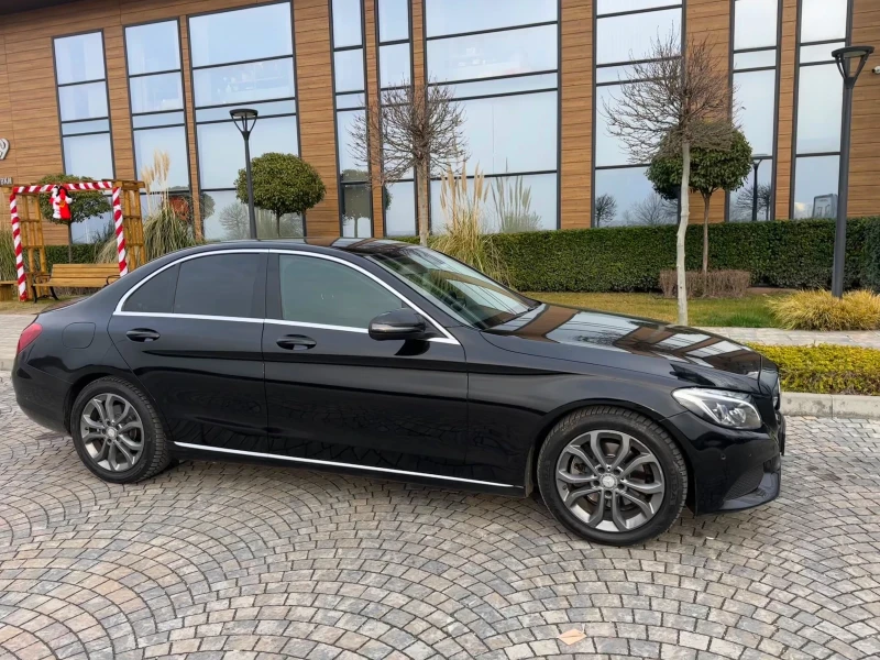 Mercedes-Benz C 220, снимка 3 - Автомобили и джипове - 49326862