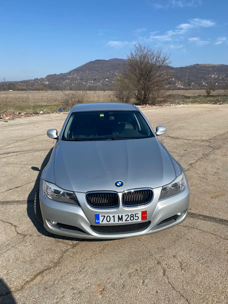 BMW 330, снимка 8 - Автомобили и джипове - 49413407