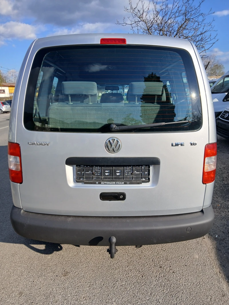 VW Caddy 1.6 102к.с 7местен , снимка 4 - Автомобили и джипове - 52450058