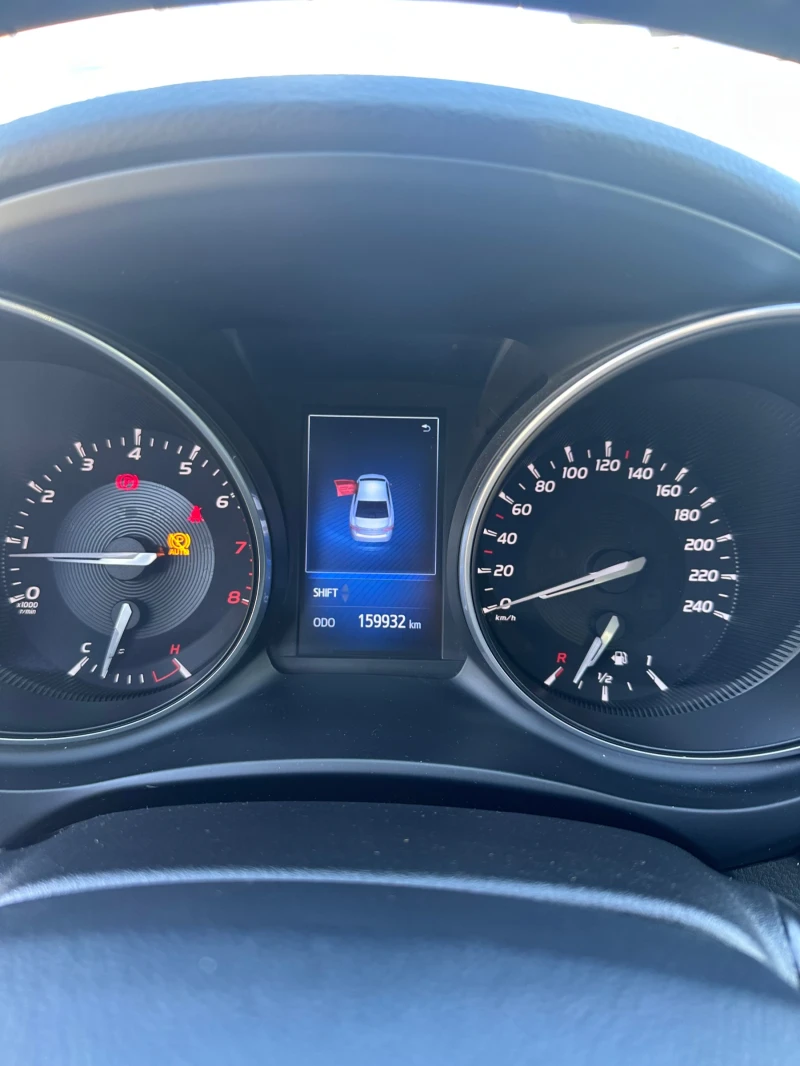 Toyota Avensis Elegance VVT-i, снимка 12 - Автомобили и джипове - 52065500