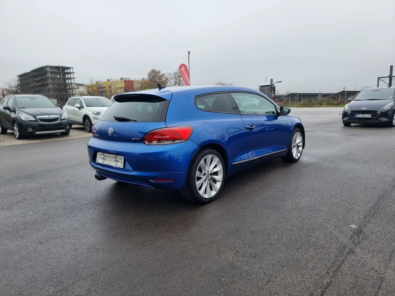 VW Scirocco 2.0TDI, снимка 7 - Автомобили и джипове - 52342310