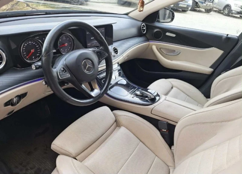 Mercedes-Benz E 220 CDI / AVANTGARDE, снимка 12 - Автомобили и джипове - 52348270