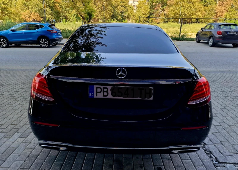 Mercedes-Benz E 220 CDI / AVANTGARDE, снимка 4 - Автомобили и джипове - 52348270