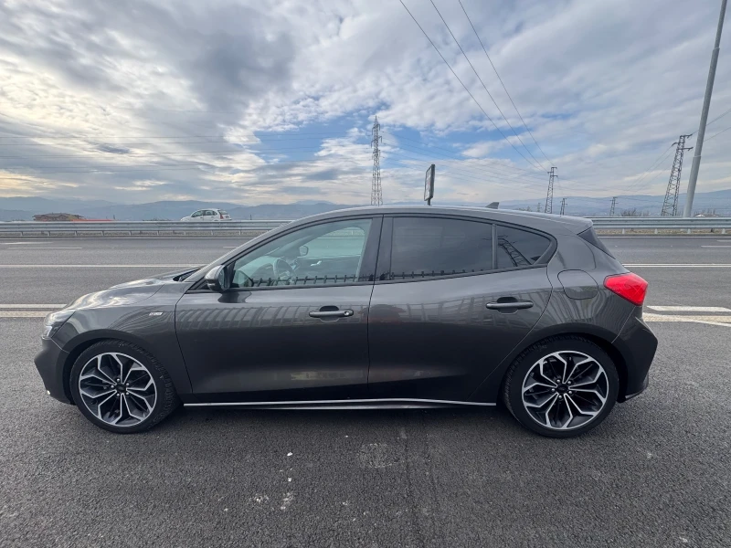 Ford Focus 1.5TDCI ST-LINE Автоматик Full, снимка 7 - Автомобили и джипове - 52651481