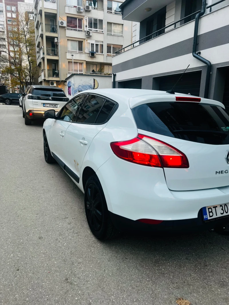 Renault Megane, снимка 7 - Автомобили и джипове - 52692268