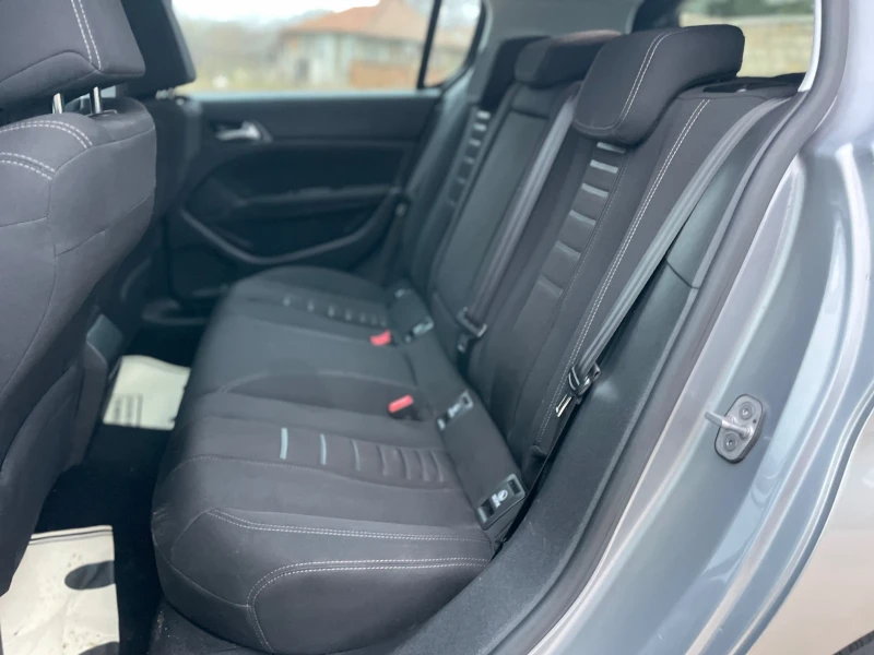 Peugeot 308 2.0 HDi 150 HP, снимка 12 - Автомобили и джипове - 52804745