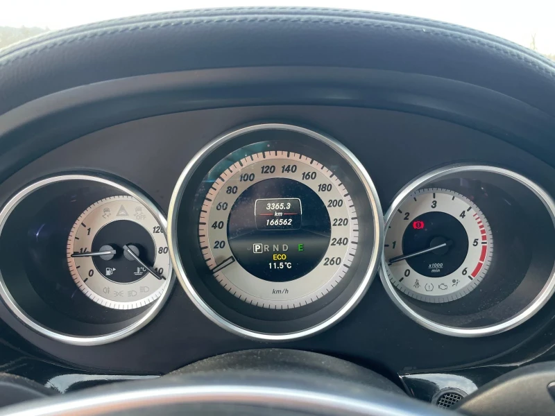 Mercedes-Benz CLS 350 4MATIC BLUETEC, снимка 15 - Автомобили и джипове - 52855085