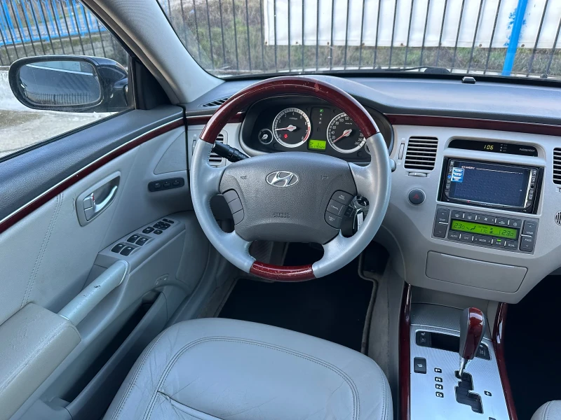 Hyundai Grandeur 3.3 V6, снимка 8 - Автомобили и джипове - 52891413