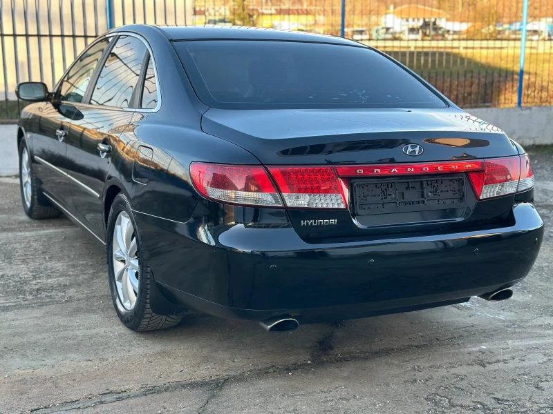 Hyundai Grandeur 3.3 V6, снимка 4 - Автомобили и джипове - 52891413