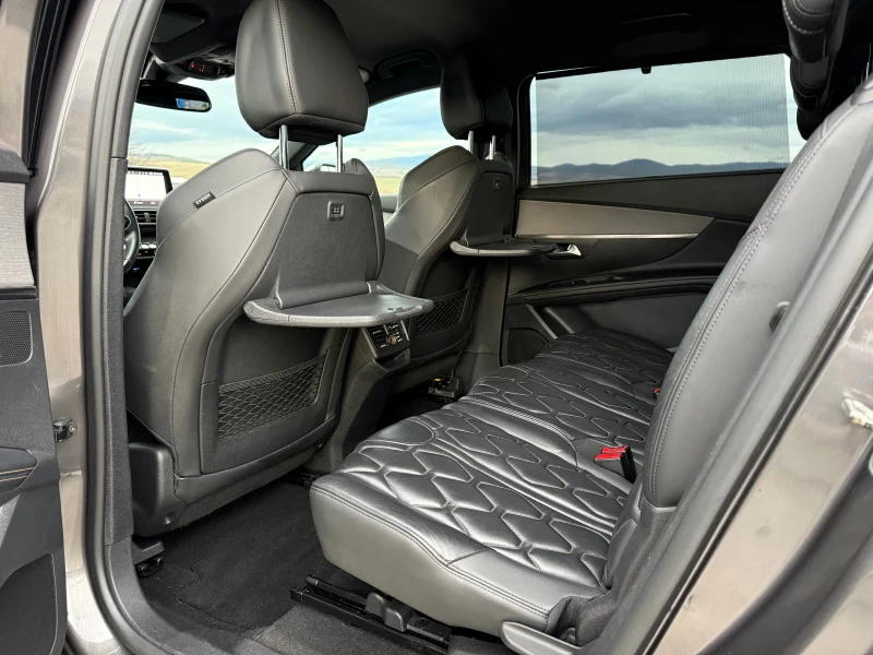 Peugeot 5008 2.0-BLUEHDI-GT-line-6+ 1-167.000km-ORIGINAL-FULL, снимка 11 - Автомобили и джипове - 53002615