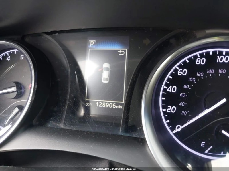 Toyota Camry 2.5L I-4 DI, DOHC, VVT, 203HP Front Wheel Drive, снимка 8 - Автомобили и джипове - 53213303