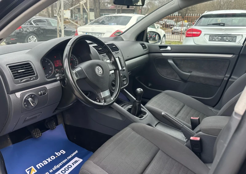 VW Golf V/1.6i, снимка 11 - Автомобили и джипове - 53329753
