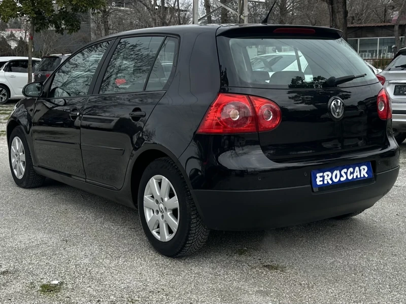 VW Golf V/1.6i, снимка 4 - Автомобили и джипове - 53329753