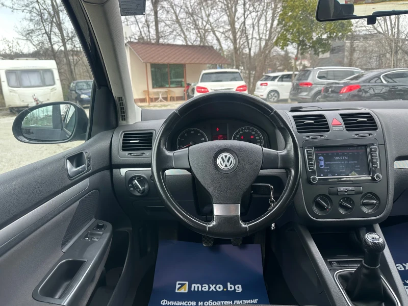 VW Golf V/1.6i, снимка 10 - Автомобили и джипове - 53329753
