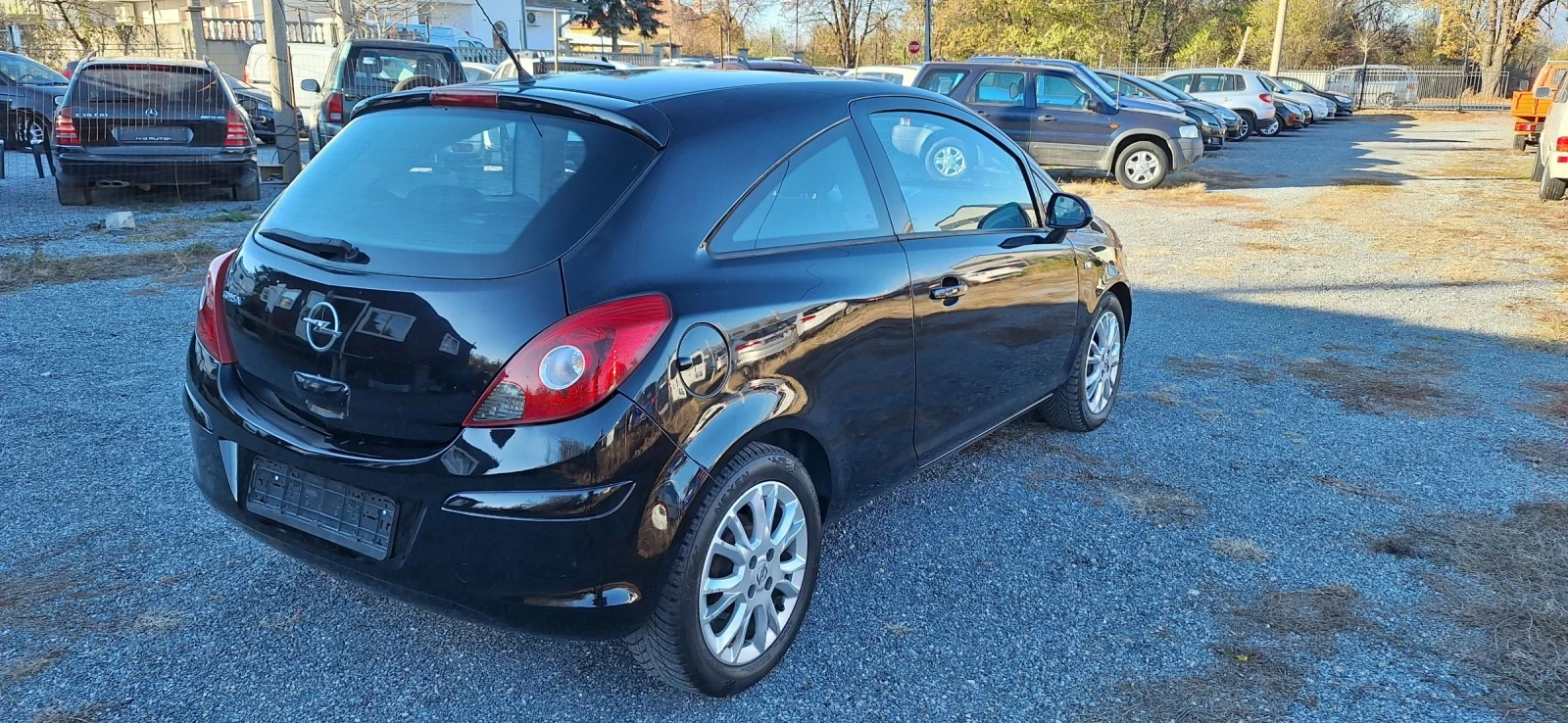 Opel Corsa 1.2i ГАЗ 2009г. Климатик - изображение 4