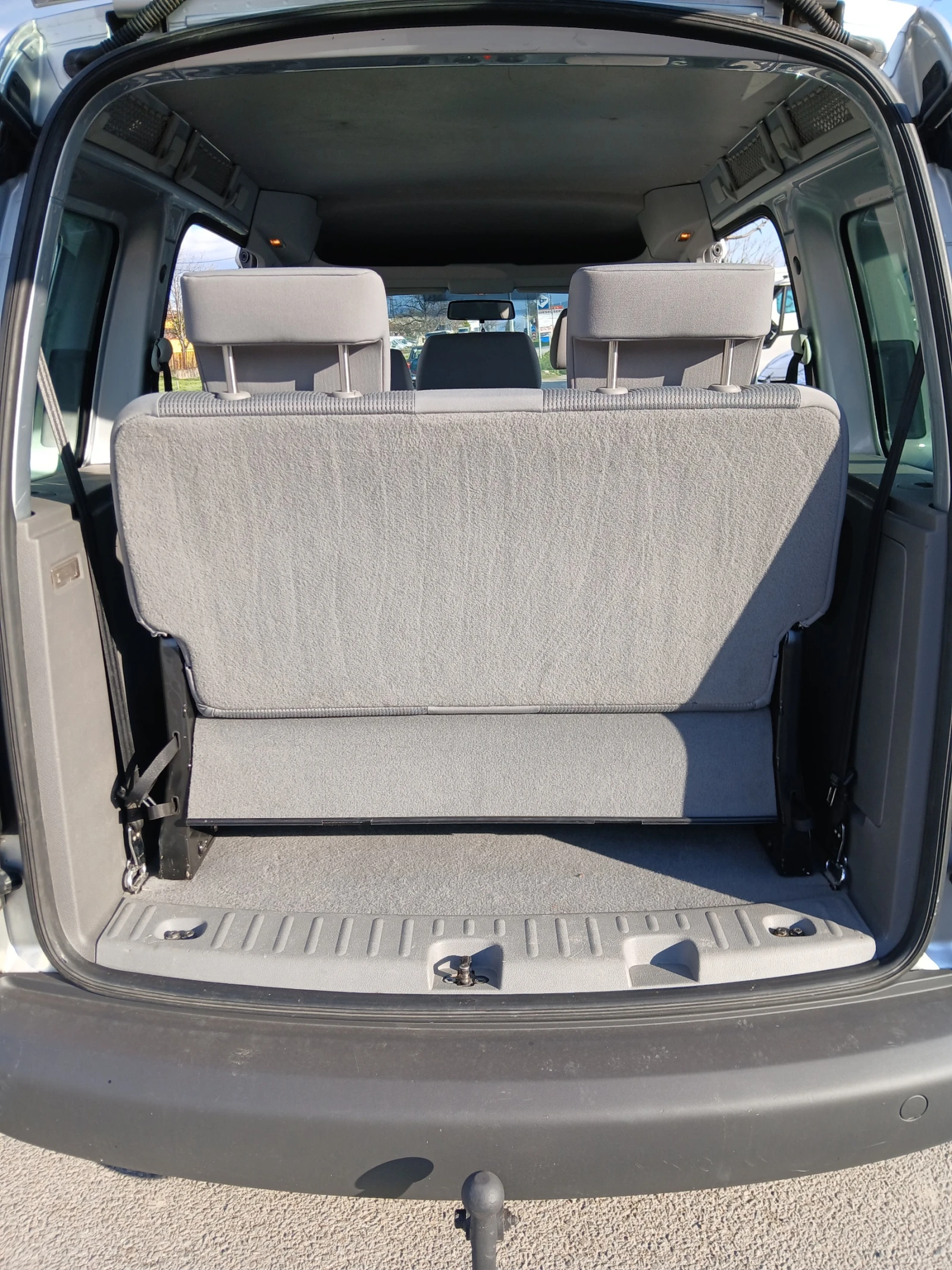 VW Caddy 1.6 102. 7  | Mobile.bg   13