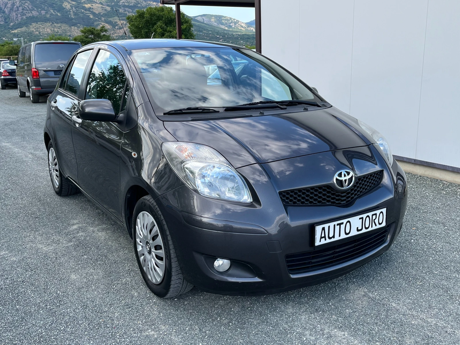 Toyota Yaris 1.3i Facelift-Газов Инжекцион - изображение 6