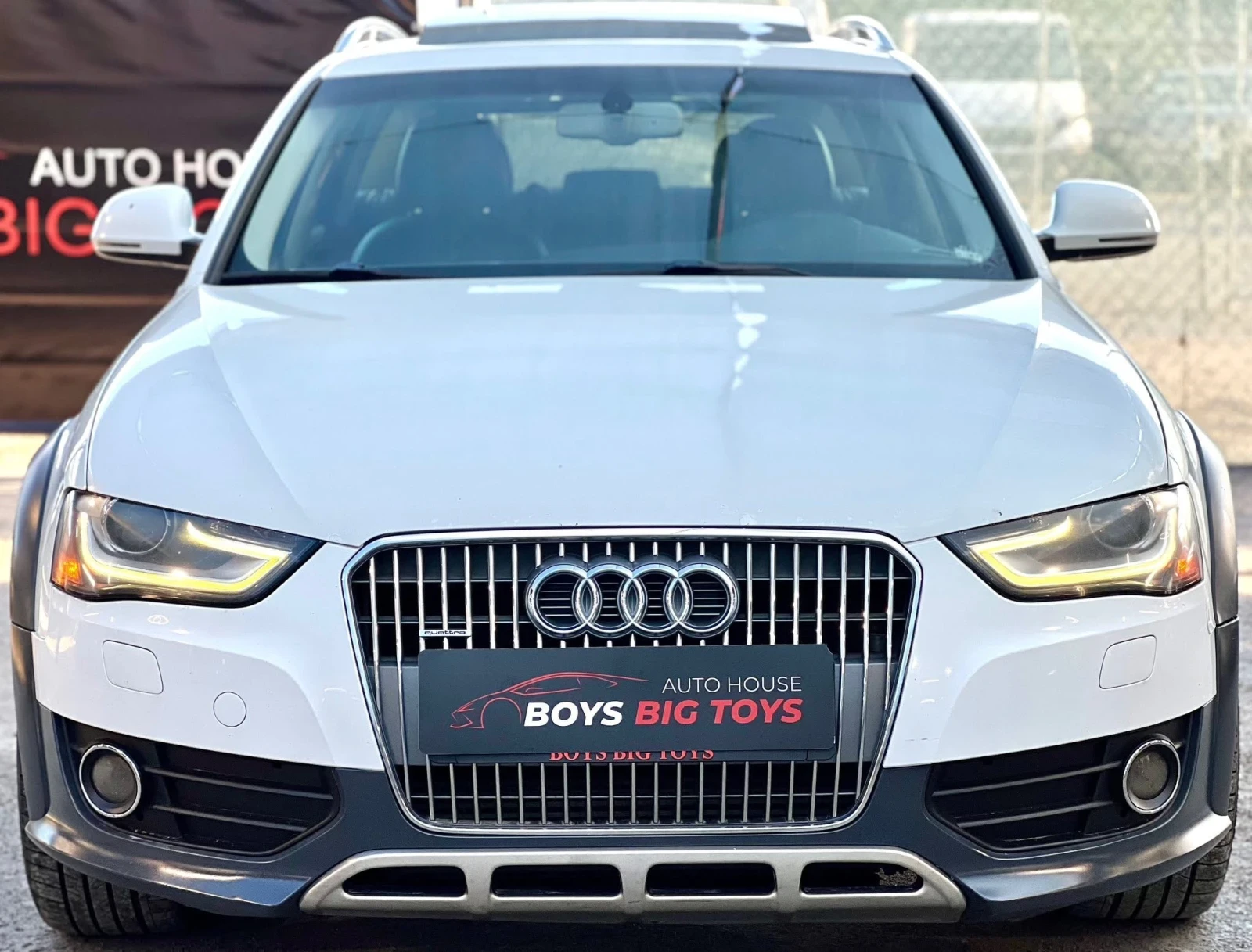 Audi A4 Facelift* Панорама* Подгрев* Quattro* 4x4* Автомат - изображение 4