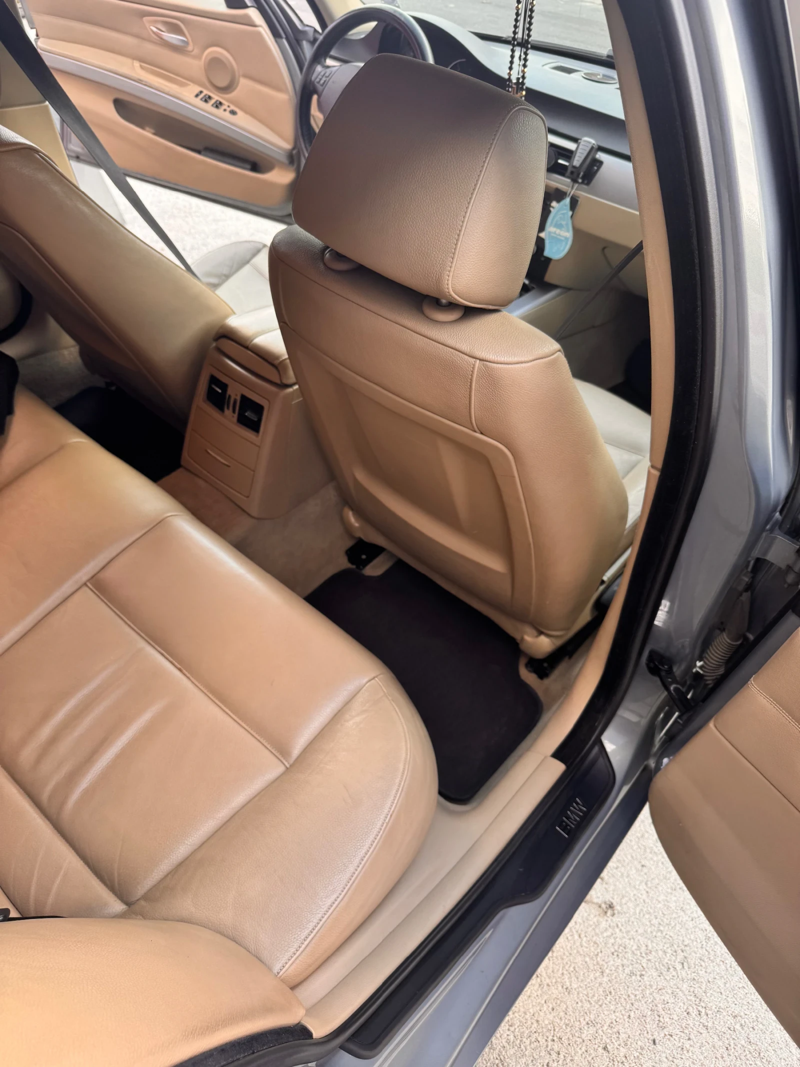 BMW 320  - изображение 6